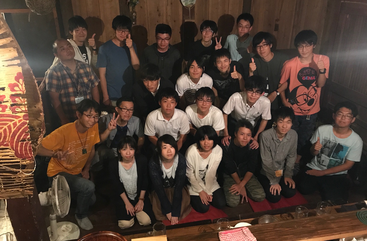 紫色の葉を持つクリスマスサボテン:その理由と対処法 - 脱水症状